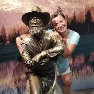 Meet your Posher, Wendy